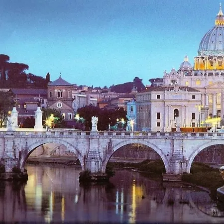 Il Grillo Ai Fori Romani Roma