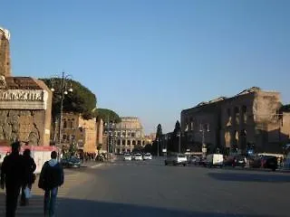 Il Grillo Ai Fori Romani 5* 로마
