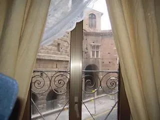 Il Grillo Ai Fori Romani Hotel 5*