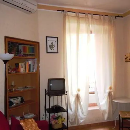 Hotel Il Grillo Ai Fori Romani Rome